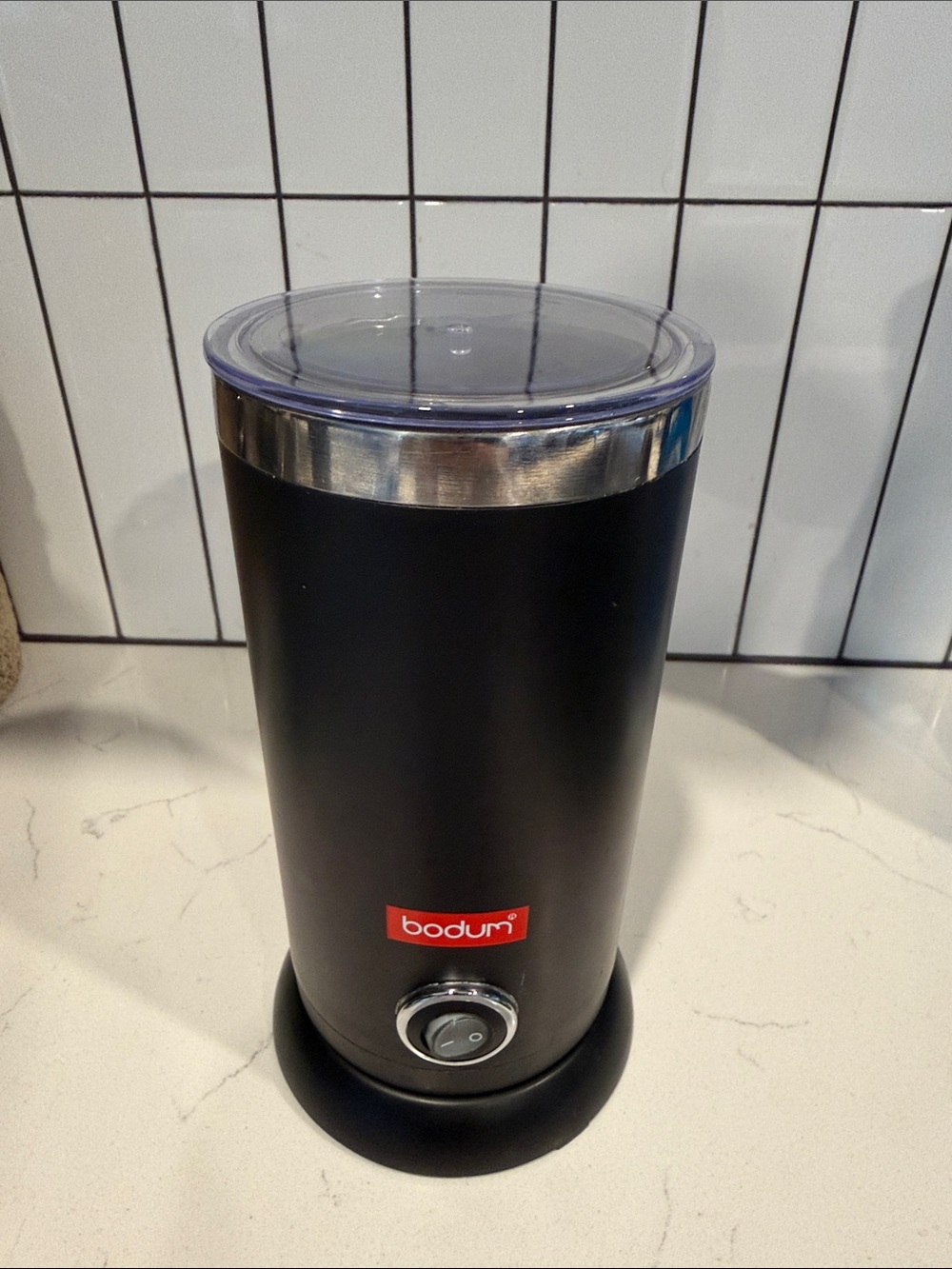 Bodum Black Electric Milk Frother with Clear Lid